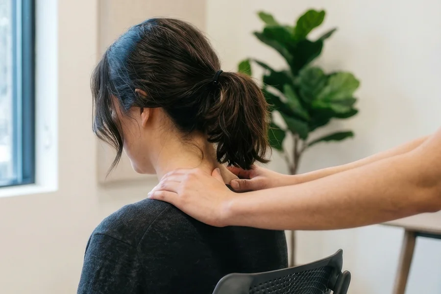 Ludovic Lagana – Artisan du massage – Massages assis
